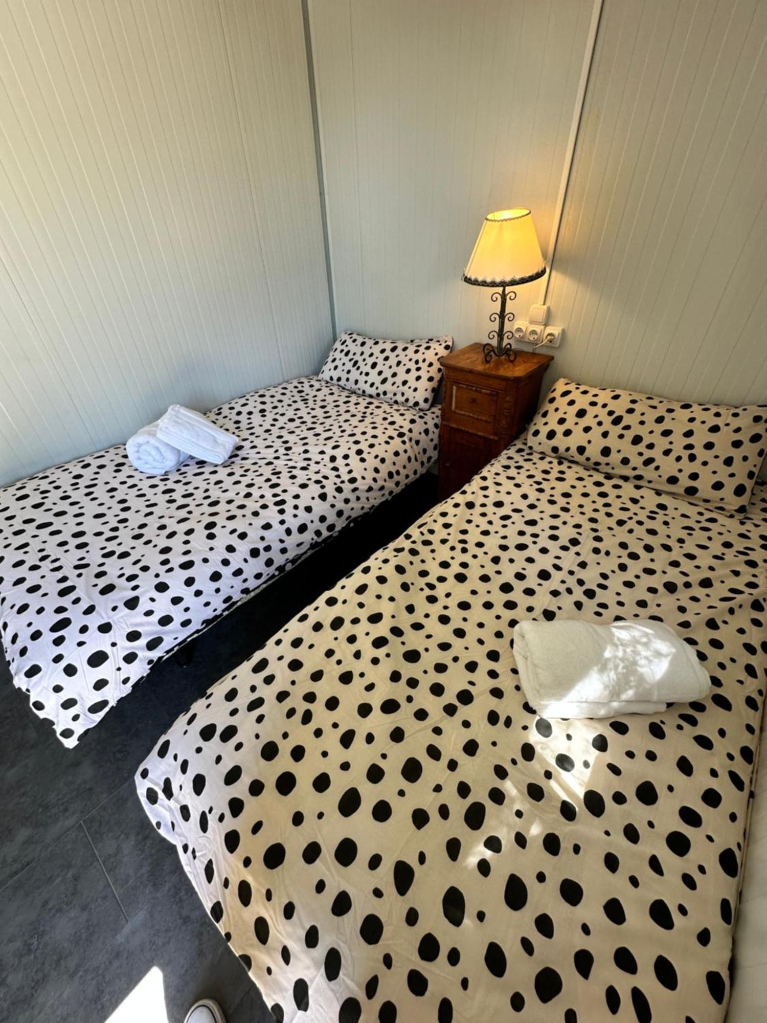 Bungalow Golosina Torrelaguna Kültér fotó